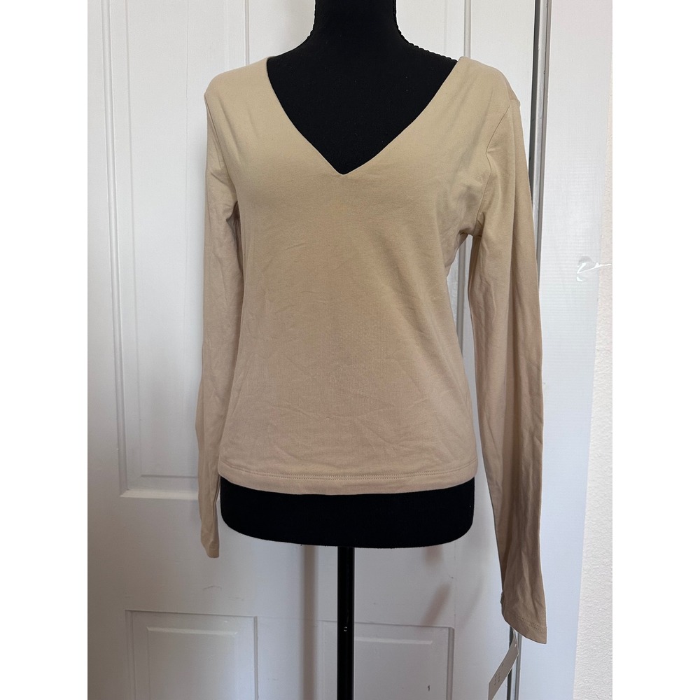 A New Day Womens Tan Beige V-Neck Long Sleeve T-Shirt Size Small NWT